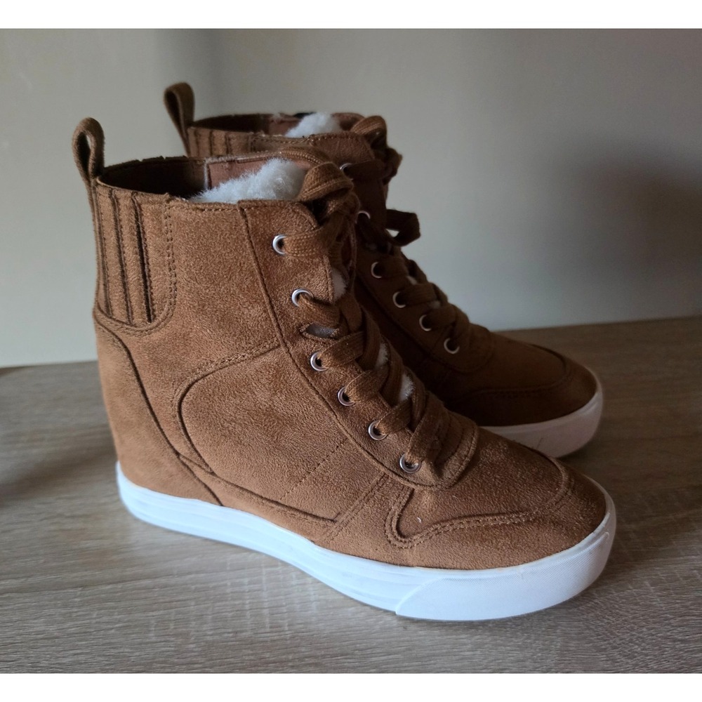 Indigo Rd Dyor Hidden Wedge Sneakers High Top Faux Fur Booties Brown Size 6.5M